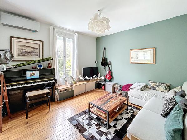 Maison 5 pièces - 100 m² Bien prestige