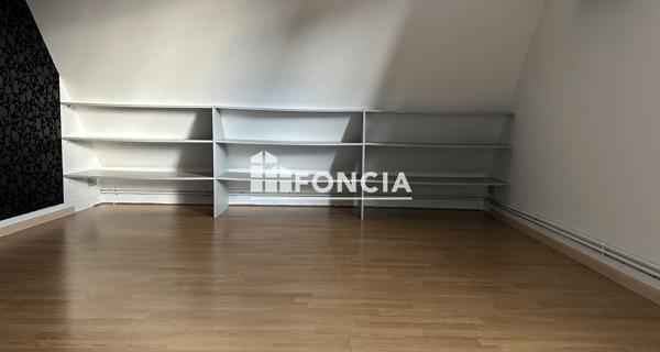 Location Appartement 4 pièces 81.4 m² - Gien 45500