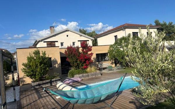 Maison à vendre    4 pièces •  Saint-Marcellin