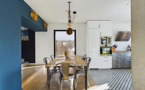 Maison à vendre    4 pièces •  Saint-Marcellin