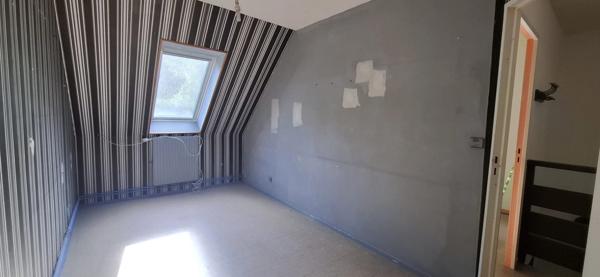 Maison à vendre 5 pièces GAUCHY (02430), Jardin et Garage
