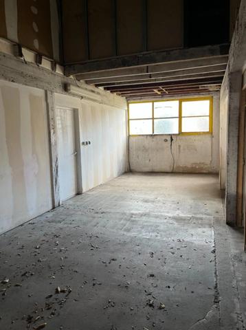 Maison de ville dans un secteur calme - 3 chambres - L'ISLE D'ESPAGNAC (16)