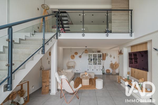 Maison à vendre 5 pièces 132,49 m² La Buisse