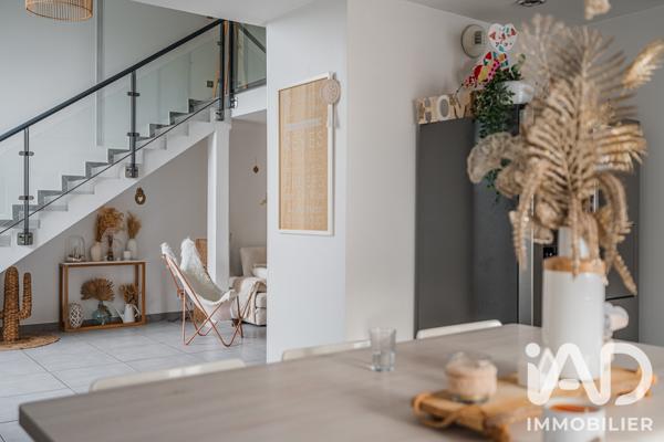 Maison à vendre 5 pièces 132,49 m² La Buisse
