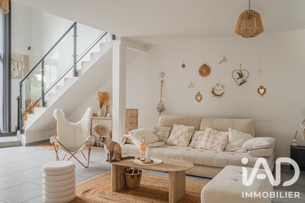 Maison à vendre 5 pièces 132,49 m² La Buisse