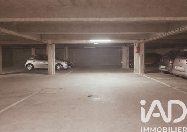 Parking à vendre 12 m² Paris 9