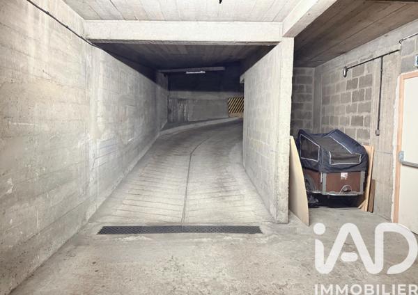 Parking à vendre 12 m² Paris 9