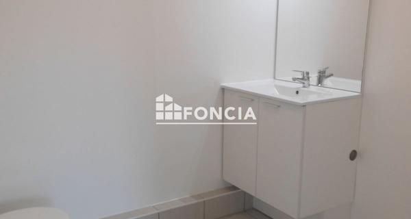 Location Appartement 2 pièces 44.65 m² - Saint-fargeau-ponthierry 77310