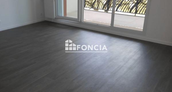 Location Appartement 2 pièces 44.65 m² - Saint-fargeau-ponthierry 77310