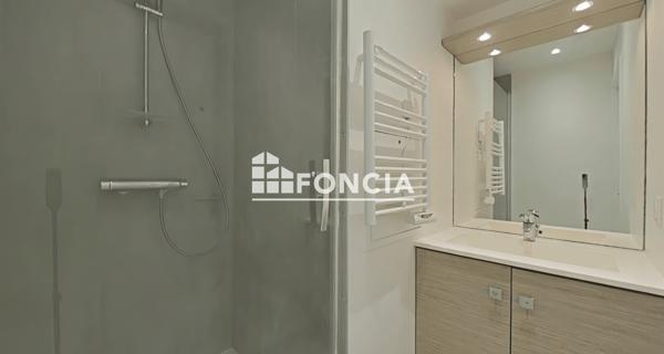 Location Appartement 3 pièces 77.33 m² - Les Pavillons-sous-bois 93320