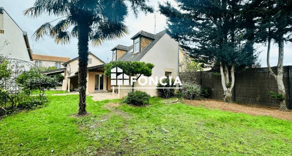 Location Maison 5 pièces 77.6 m² - Saint-prix 95390
