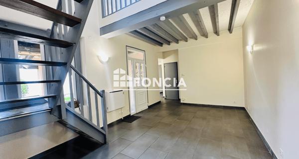 Location Maison 5 pièces 77.6 m² - Saint-prix 95390