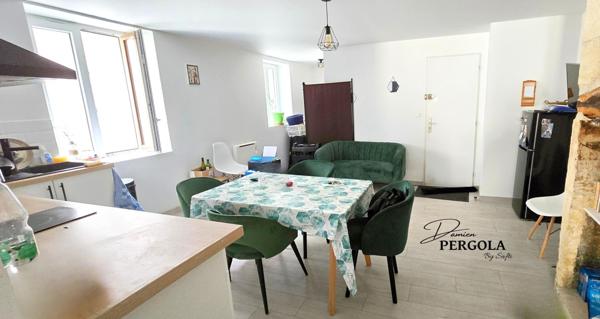 Immeuble composé de 3 logements entièrement rénové