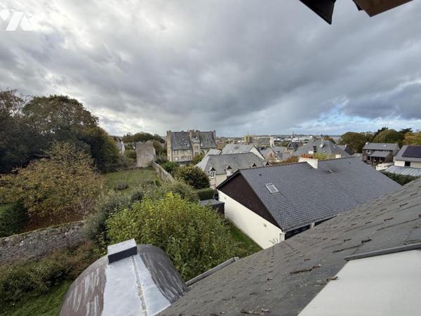 MAISON FAMILIALE 4 CHAMBRES BUREAU JARDIN GARAGE SAINT SERVAN 35400