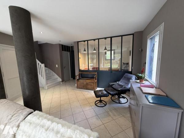 MAISON FAMILIALE 4 CHAMBRES BUREAU JARDIN GARAGE SAINT SERVAN 35400
