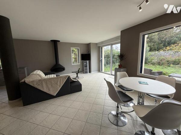 MAISON FAMILIALE 4 CHAMBRES BUREAU JARDIN GARAGE SAINT SERVAN 35400