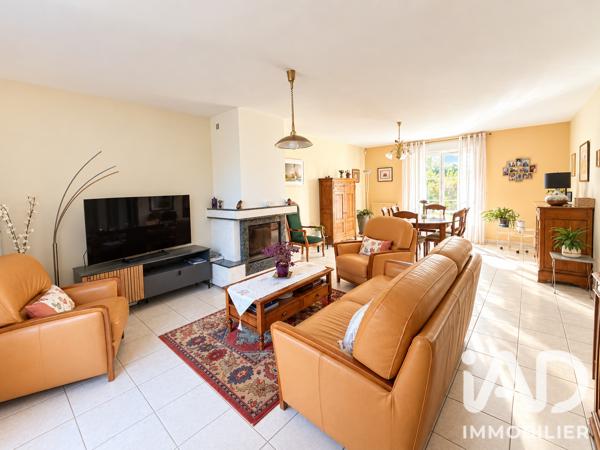 Maison (prestige) à vendre 8 pièces 181 m² Saint-Cyr-sur-Loire