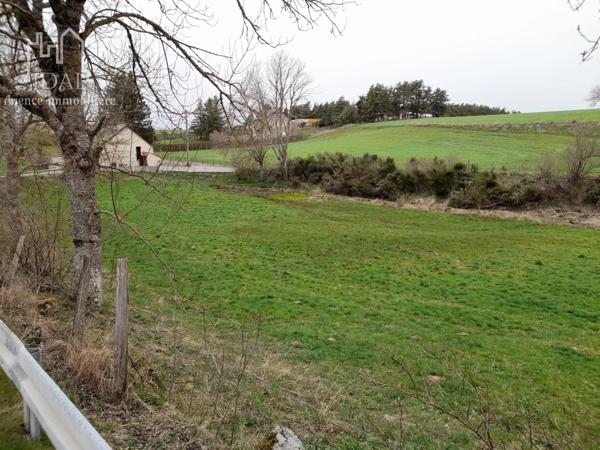 Vente Terrain 1720 m2 à Les Laubies