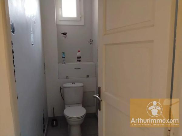 Vente                                                      Appartement
                        
                     5 pièces                      110 m2                     à Frontignan
