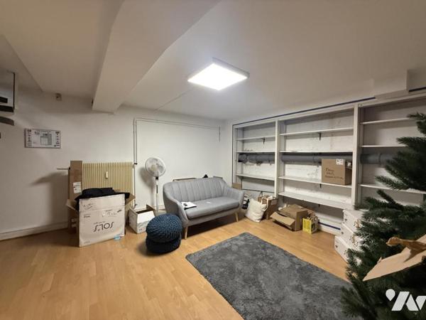 EXCLUSIVITE - REIMS-Rue Cérès- Local Commercial de 109m² loué