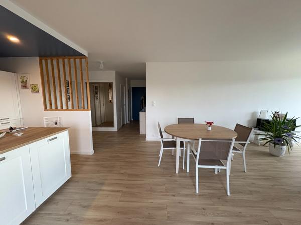 Splendide appartement entièrement rénové de 127 m2 3 Chambres vue vallon et mer SAINTE ADRESSE (76310)