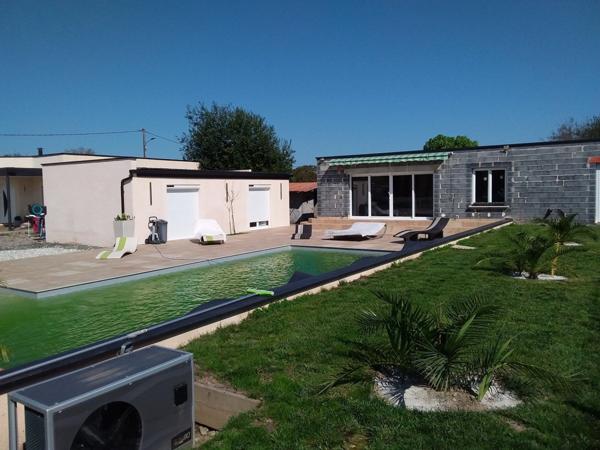 Maison à vendre 5 pièces BORDERES SUR L'ECHEZ (65) sur 1500 m² de terrain avec piscine et pool house.