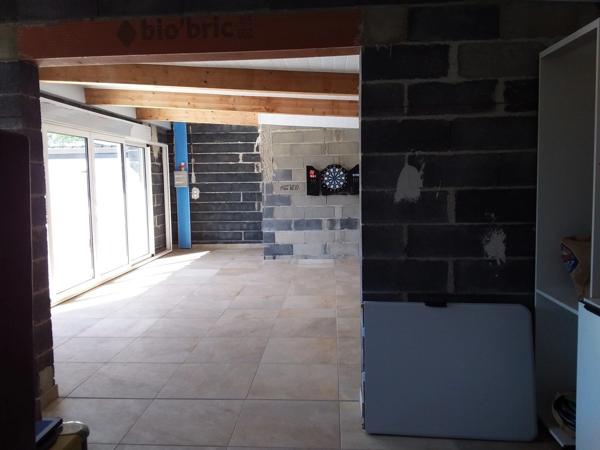 Maison à vendre 5 pièces BORDERES SUR L'ECHEZ (65) sur 1500 m² de terrain avec piscine et pool house.