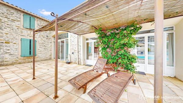 Proche Carcassonne, MINERVOIS, grande maison de charme idéal famille....