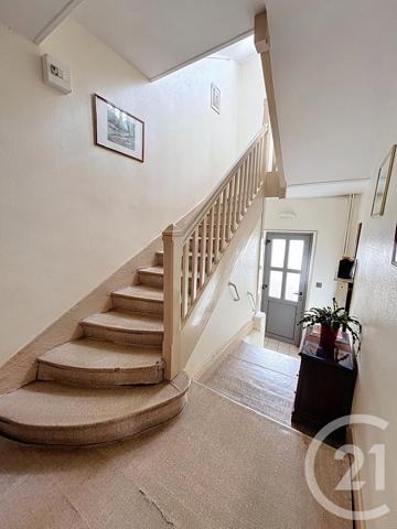 Maison à vendre  8 pièces - 125 m2 CHATEL GUYON - 63