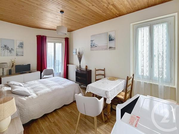 Maison à vendre  8 pièces - 125 m2 CHATEL GUYON - 63