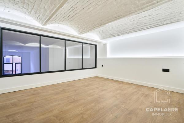 Tourcoing (59200) Loft 120 m2, 4 pièces, balcon et stationnement