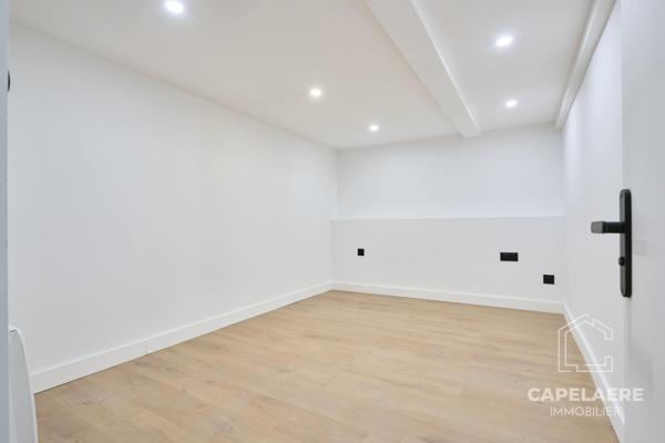 Tourcoing (59200) Loft 120 m2, 4 pièces, balcon et stationnement