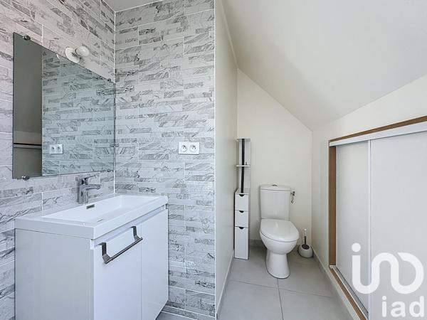 Maison à vendre 7 pièces 132 m² Saint-Pierre-du-Perray