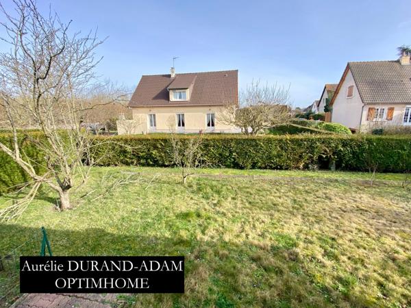 Agréable Maison de plain-pied surélevée - Beau Jardin  plat, clos et arboré - Sous - sol total - vaste Grenier