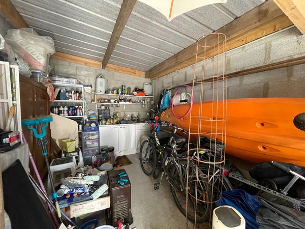 A vendre à Vannes maison de 2016 avec 4 chambres + appartement T2