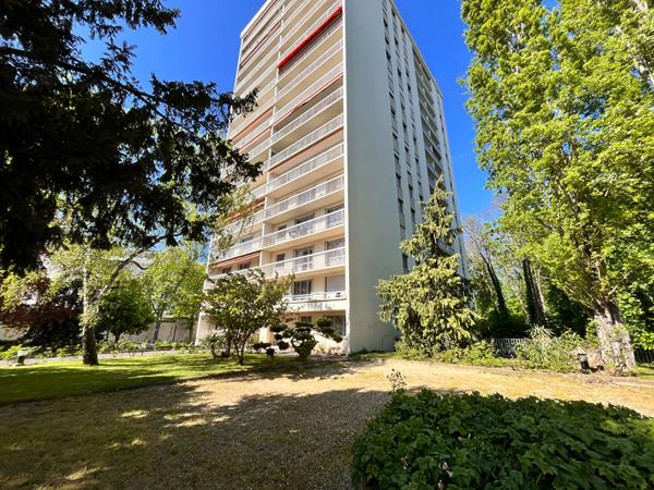 TYPE 1, REIMS - COURLANCY