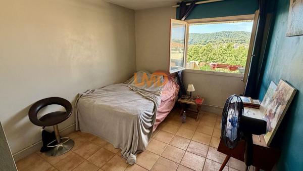 Draguignan – Appartement T4 de 81 m² avec balcon, cave et parking