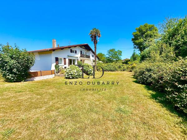 Maison
         7 pièces
        - 204 m² Bien prestige 949 500 € *