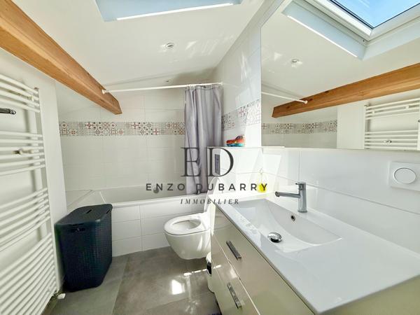 Maison
         7 pièces
        - 204 m² Bien prestige 949 500 € *