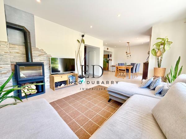 Maison
         7 pièces
        - 204 m² Bien prestige 949 500 € *
