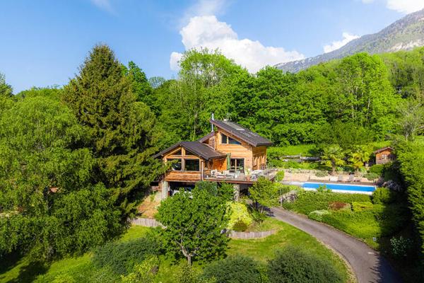 Chalet Pugny Chatenod 5 pièces 220 m2 - vue lac panoramique