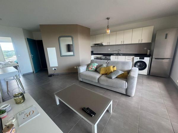 T2 meublé vue mer MARINA