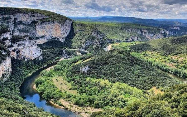 Terrain à vendre    Vallon-Pont-d'Arc