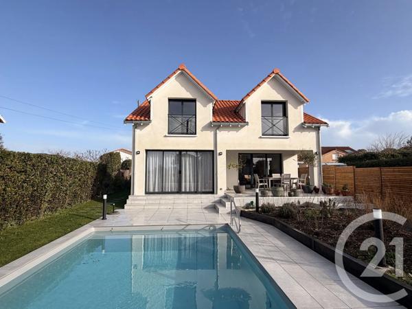 Maison à vendre  5 pièces - 147 m 2   PORNIC  - 44