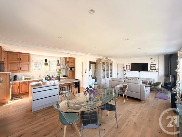 Maison à vendre  5 pièces - 147 m 2   PORNIC  - 44