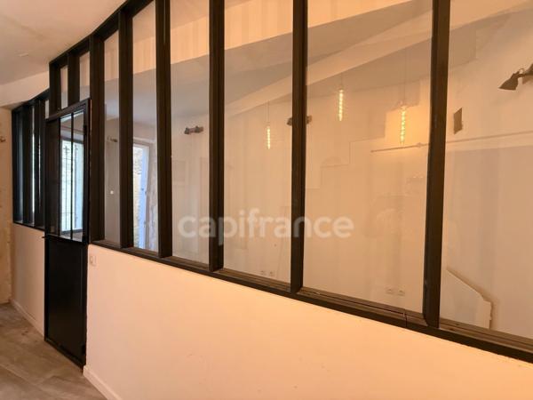 Maison à vendre 5 pièces LAURIS (84) terrasse et cave