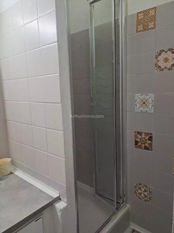 Location Appartement 1 pièces 29 m2 à Salernes