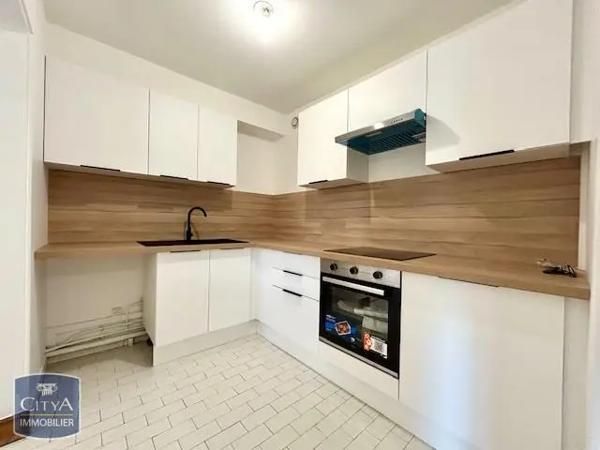 Appartement à louer 4 pièces 97.6m² Villeurbanne (69100)
