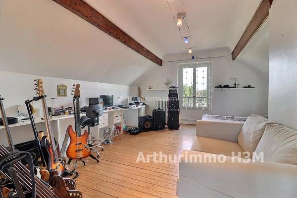 Vente                                                      Maison
                        
                     7 pièces                      217 m2                     à Beauchamp