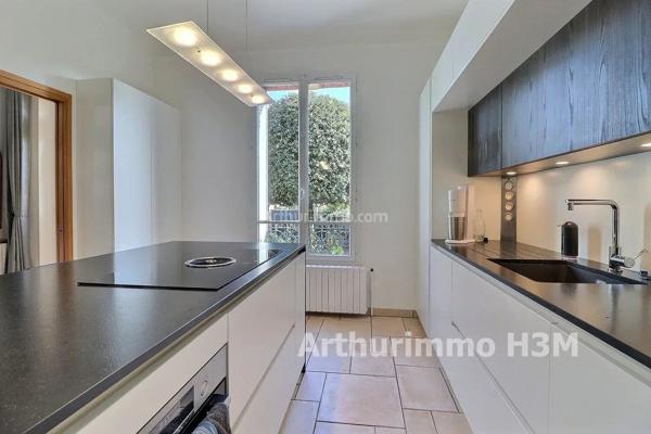 Vente                                                      Maison
                        
                     7 pièces                      217 m2                     à Beauchamp